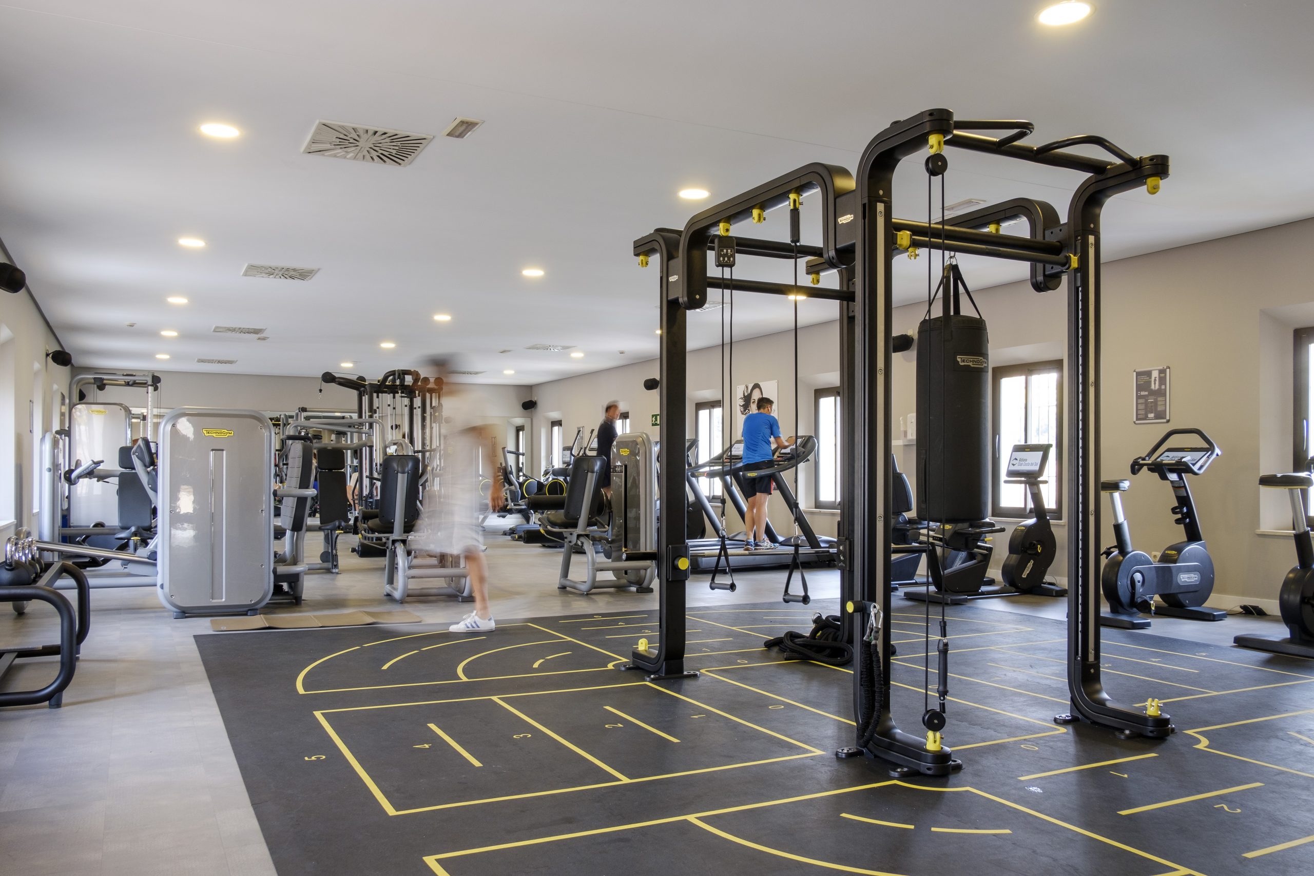 get stronger week 2022 spanien Reisebüro Wache fitnessstudio